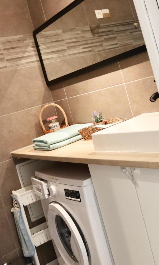 De 45 M2 En Rez-de-villa Avec Jardin *