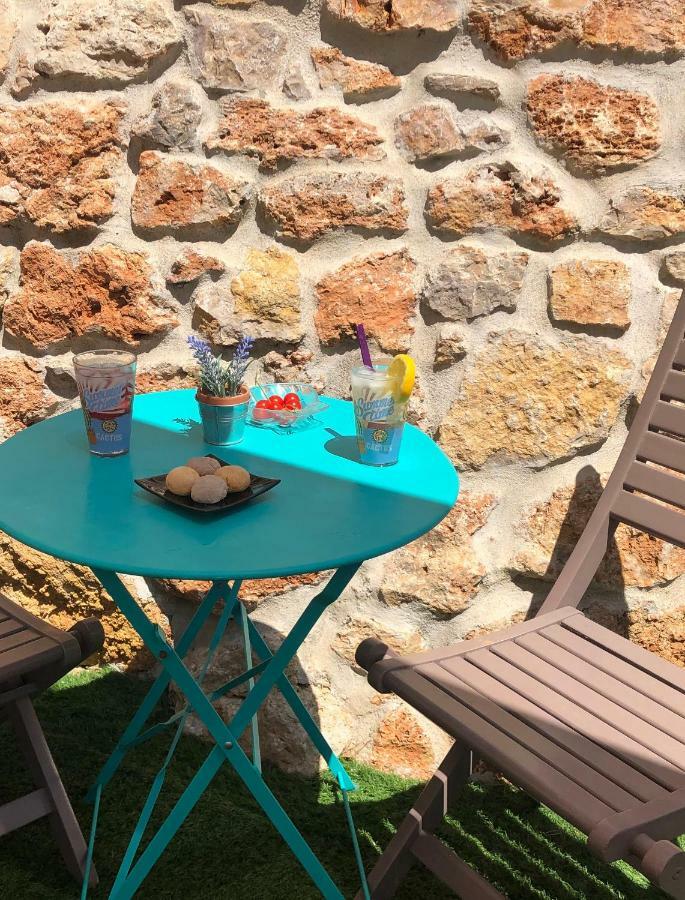 De 45 M2 En Rez-de-villa Avec Jardin Apartment