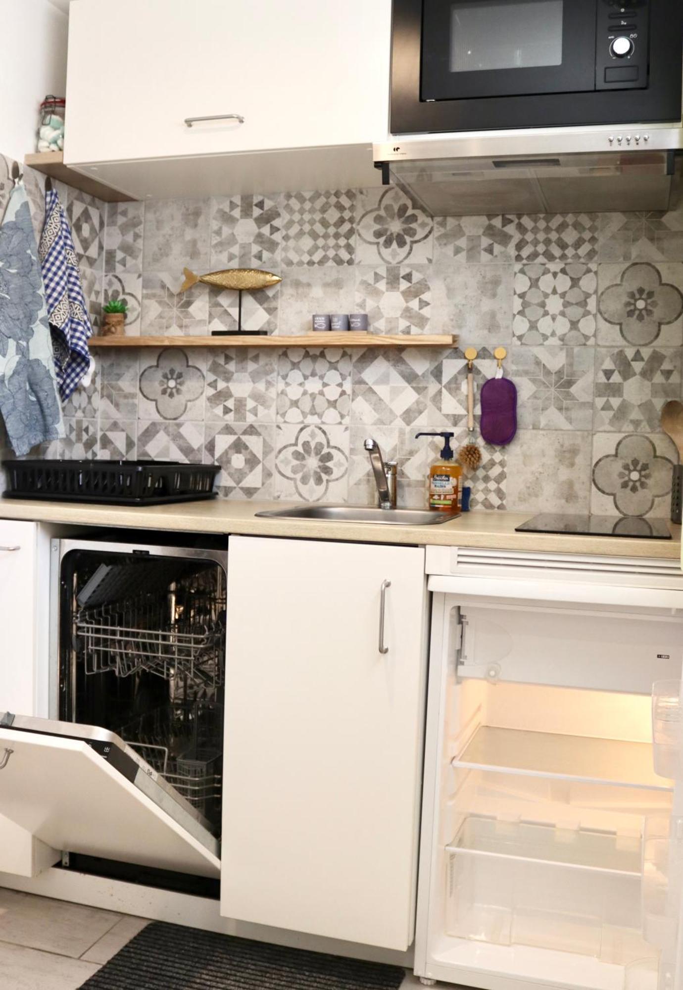 Apartamento De 45 M2 En Rez-de-villa Avec Jardin *
